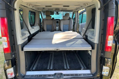 renault-trafic-cerny1