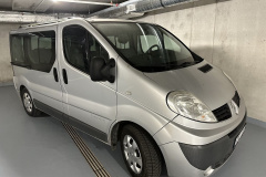 renault-trafic-stribrny7